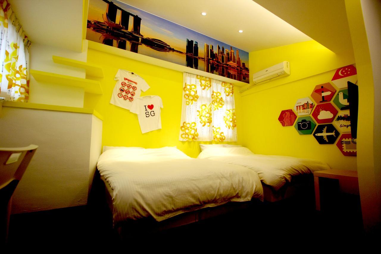 Ostello Color House Taichung Esterno foto